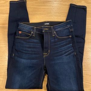 Ladies Hudson skinny stretch jeans.